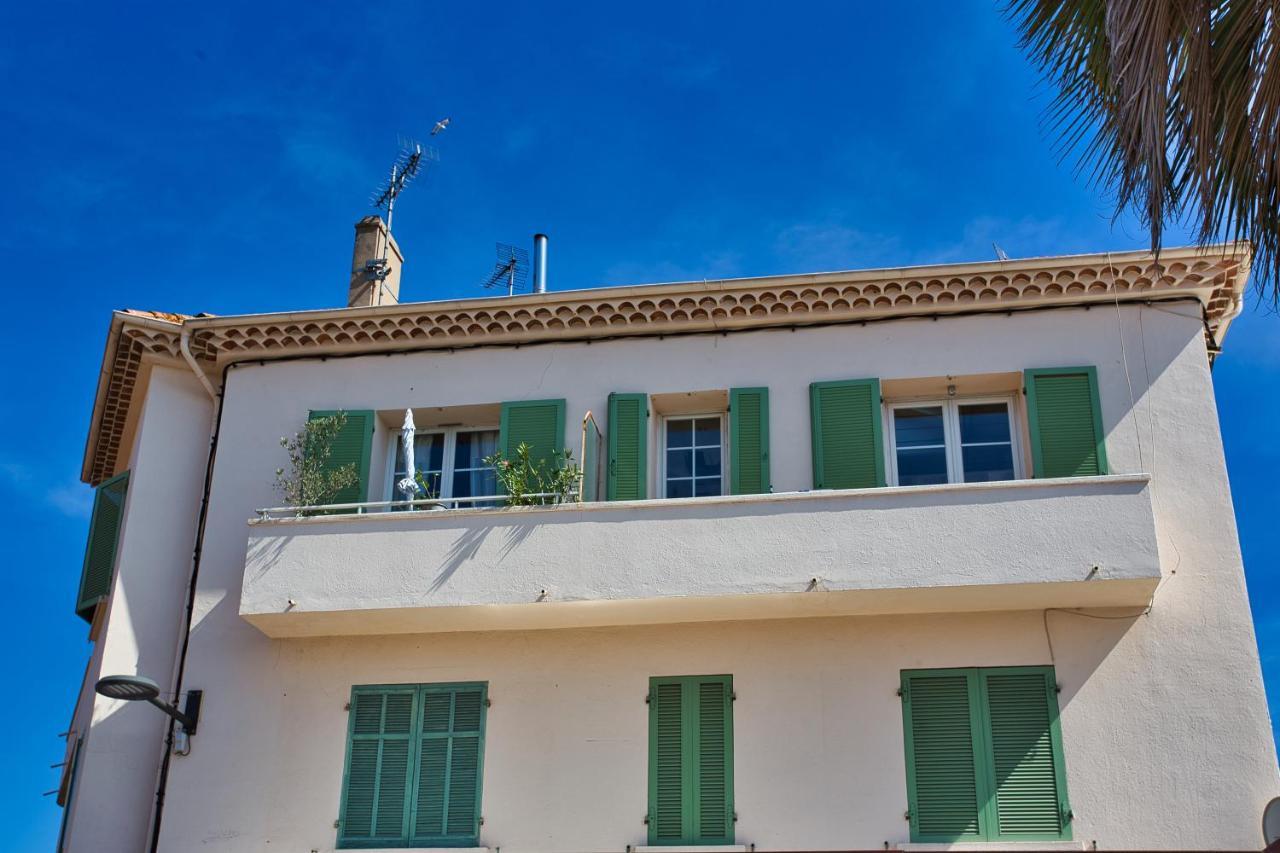 Le Belvedere Du Vieux Port Plages Centre Et Gare A Pied Saint-Raphaël Exterior foto