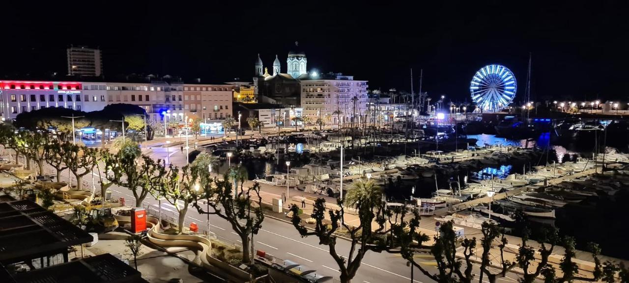 Le Belvedere Du Vieux Port Plages Centre Et Gare A Pied Saint-Raphaël Exterior foto